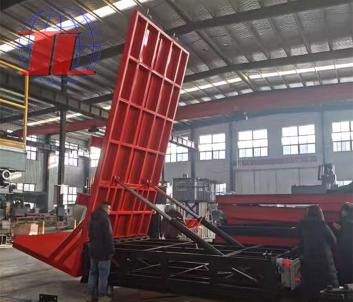 Explosion proof flipping platform for military use